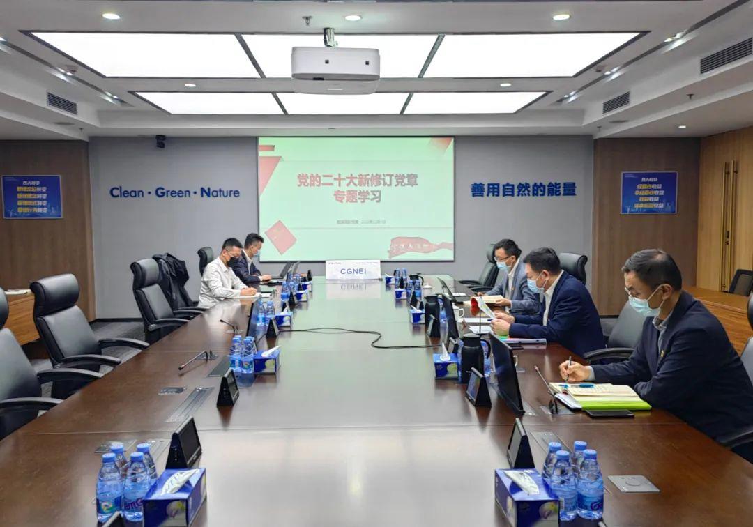 热门歌曲最新，旋律中的力量与变化之美