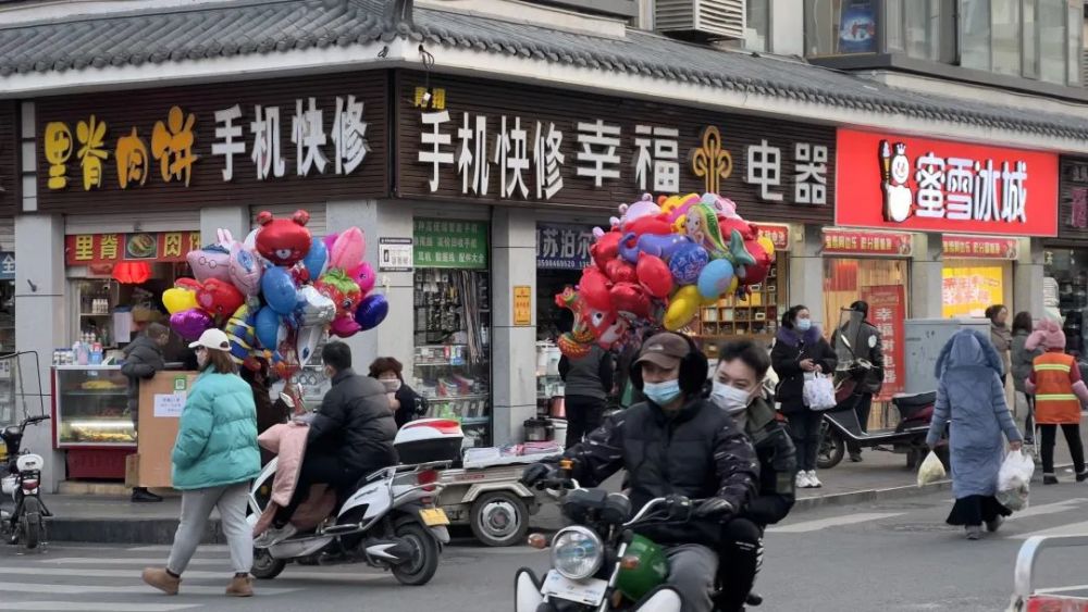 绵阳新冠疫情下的独特小巷奇遇，隐藏深处的特色小店