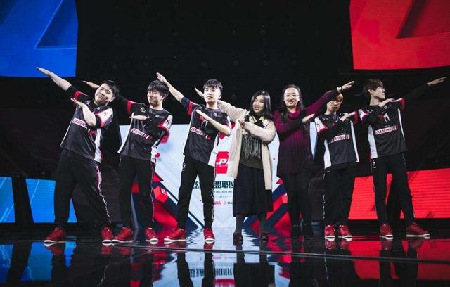 ESPN战队最新排行榜，小巷深处的电竞天堂与独特小店探秘