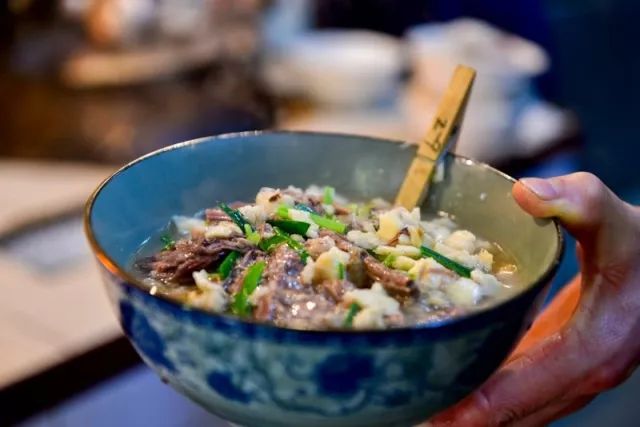 西安泡馍招聘最新动态，小巷美食秘境探秘之旅